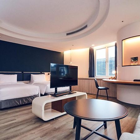 CHECK inn Select Taipei Nangang Bagian luar foto