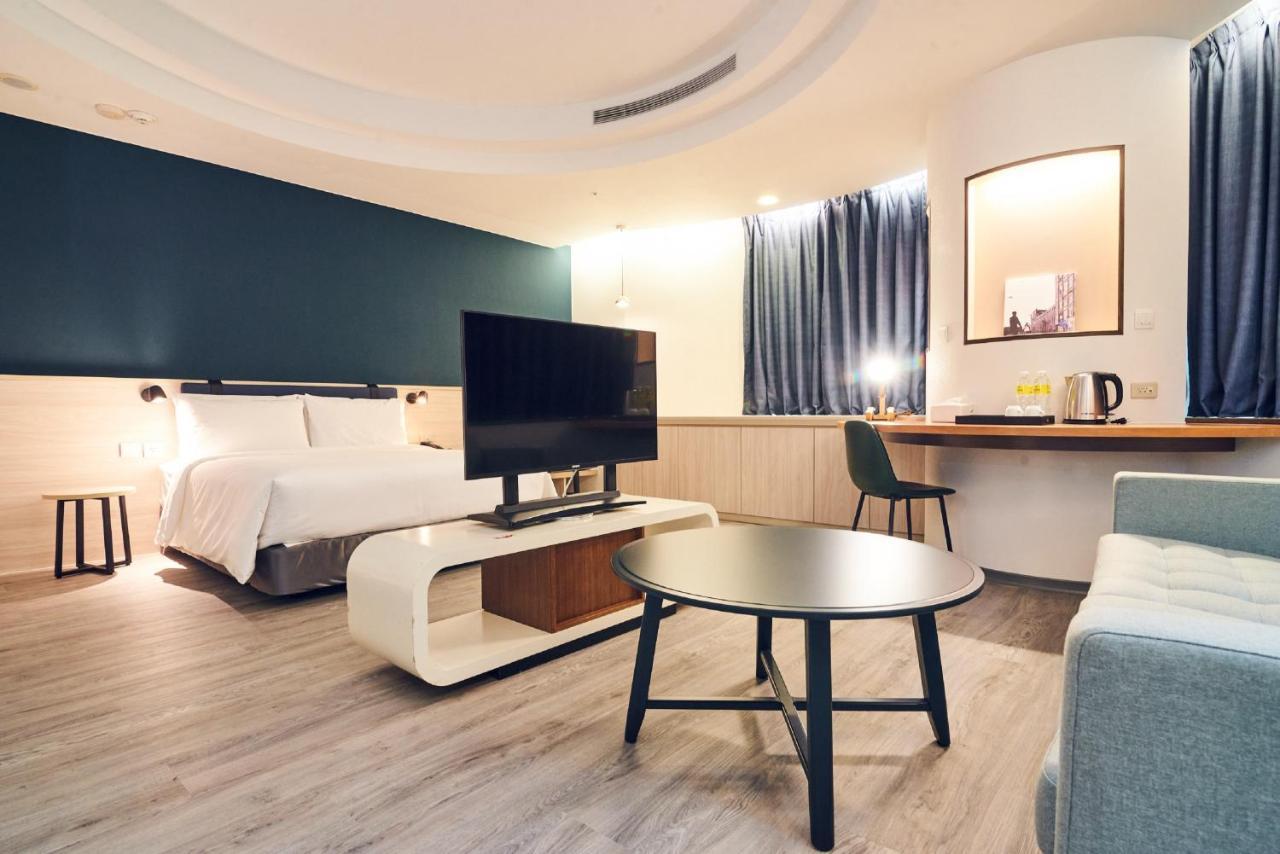 CHECK inn Select Taipei Nangang Bagian luar foto
