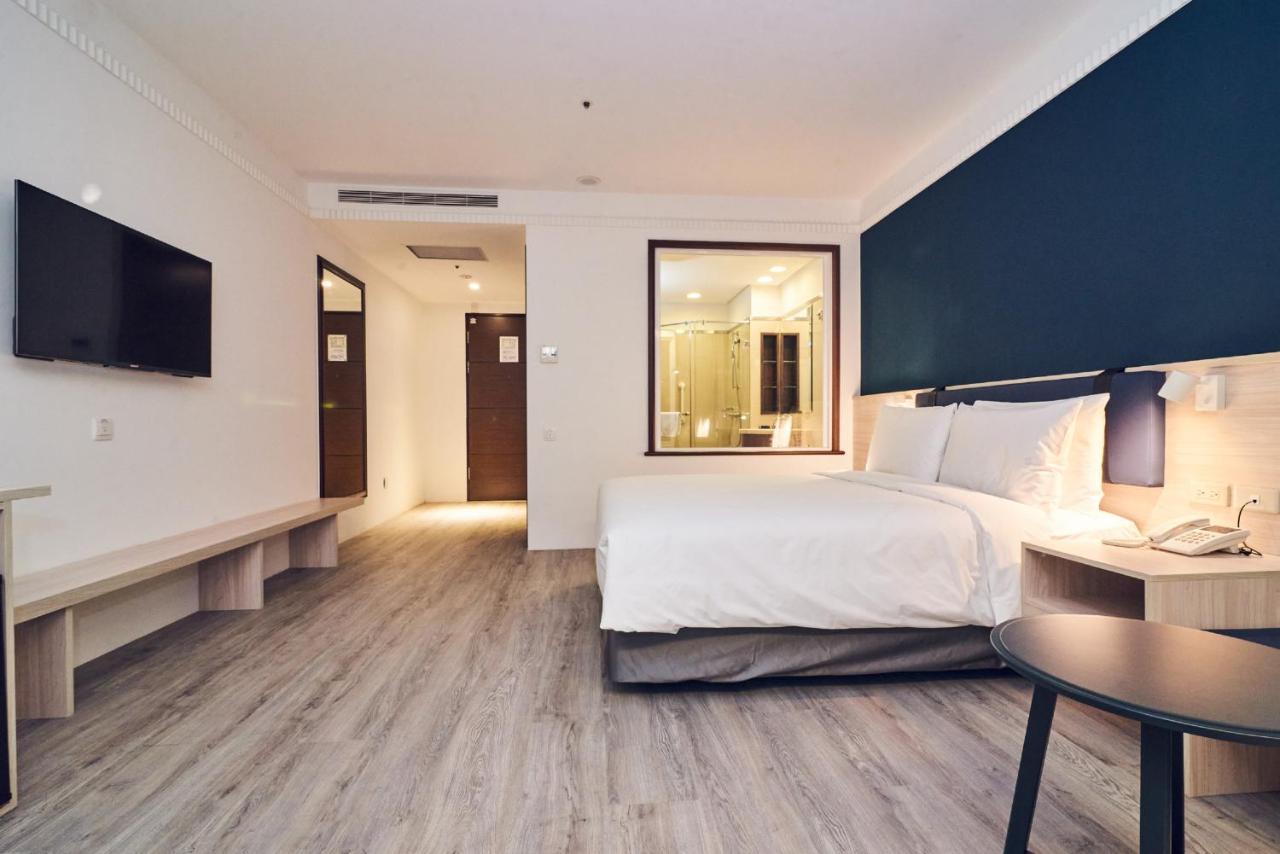 CHECK inn Select Taipei Nangang Bagian luar foto