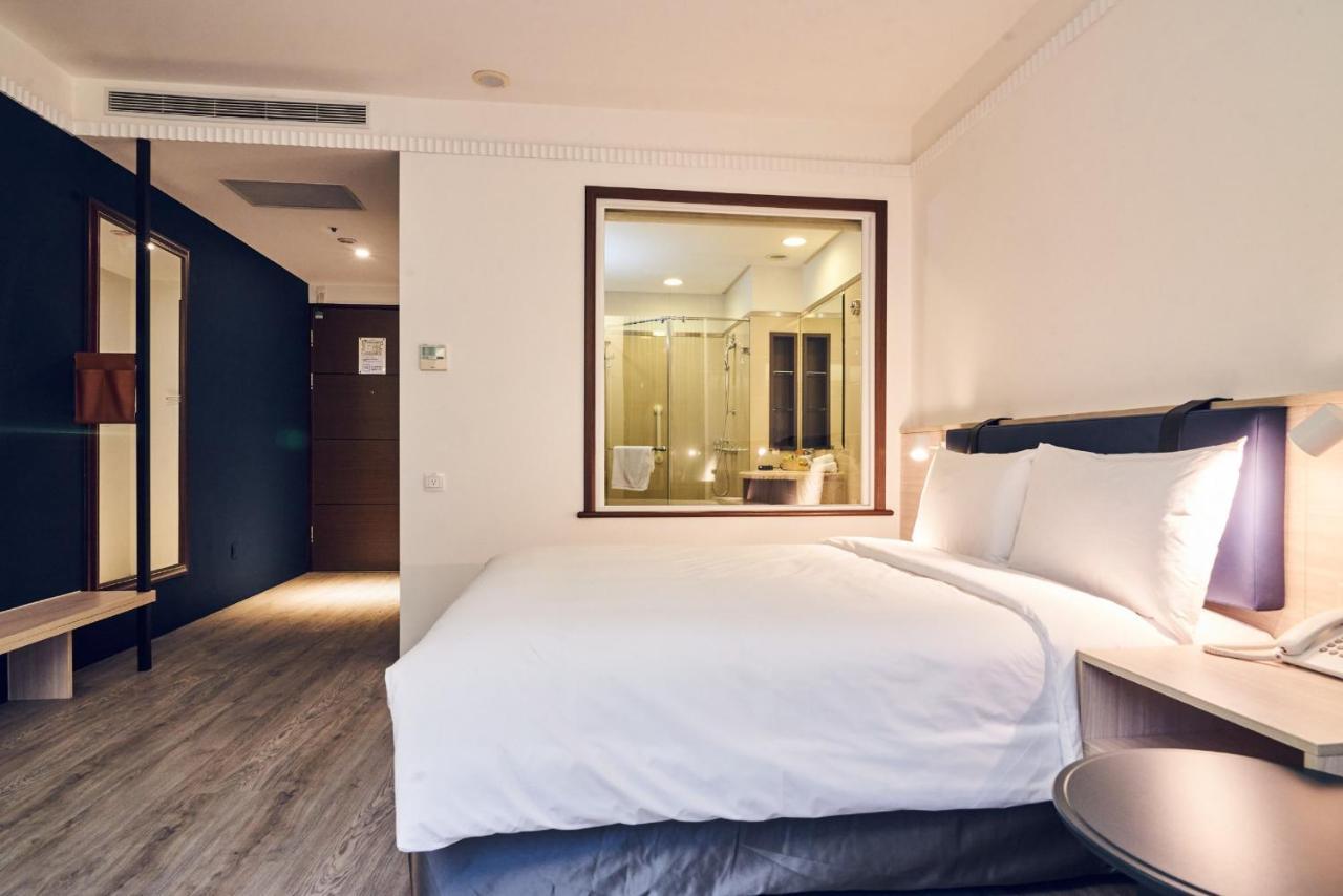 CHECK inn Select Taipei Nangang Bagian luar foto