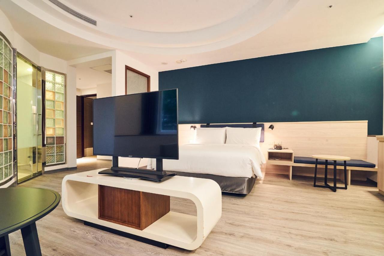 CHECK inn Select Taipei Nangang Bagian luar foto