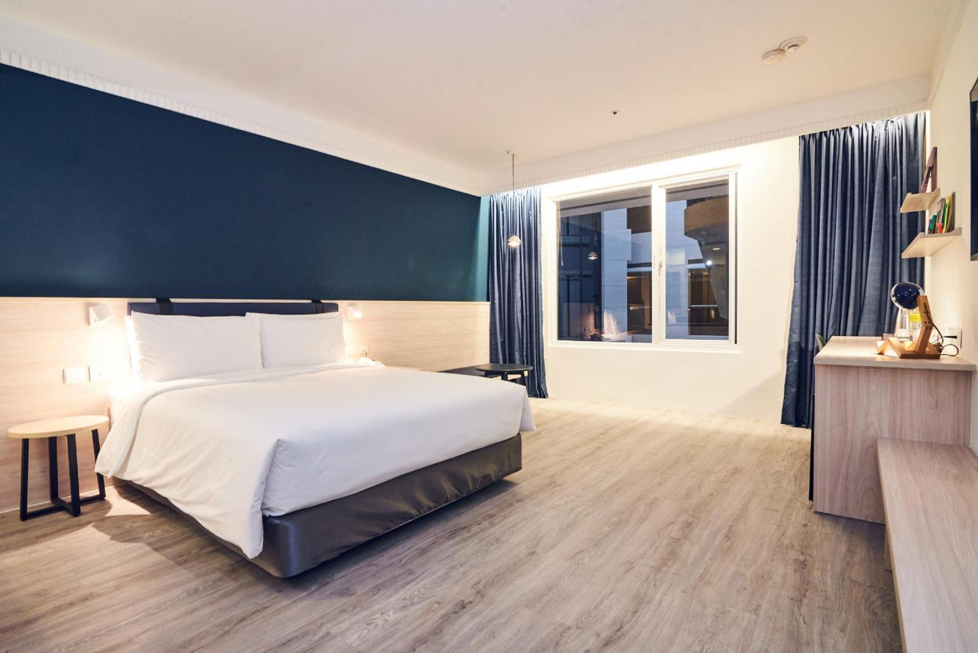CHECK inn Select Taipei Nangang Bagian luar foto