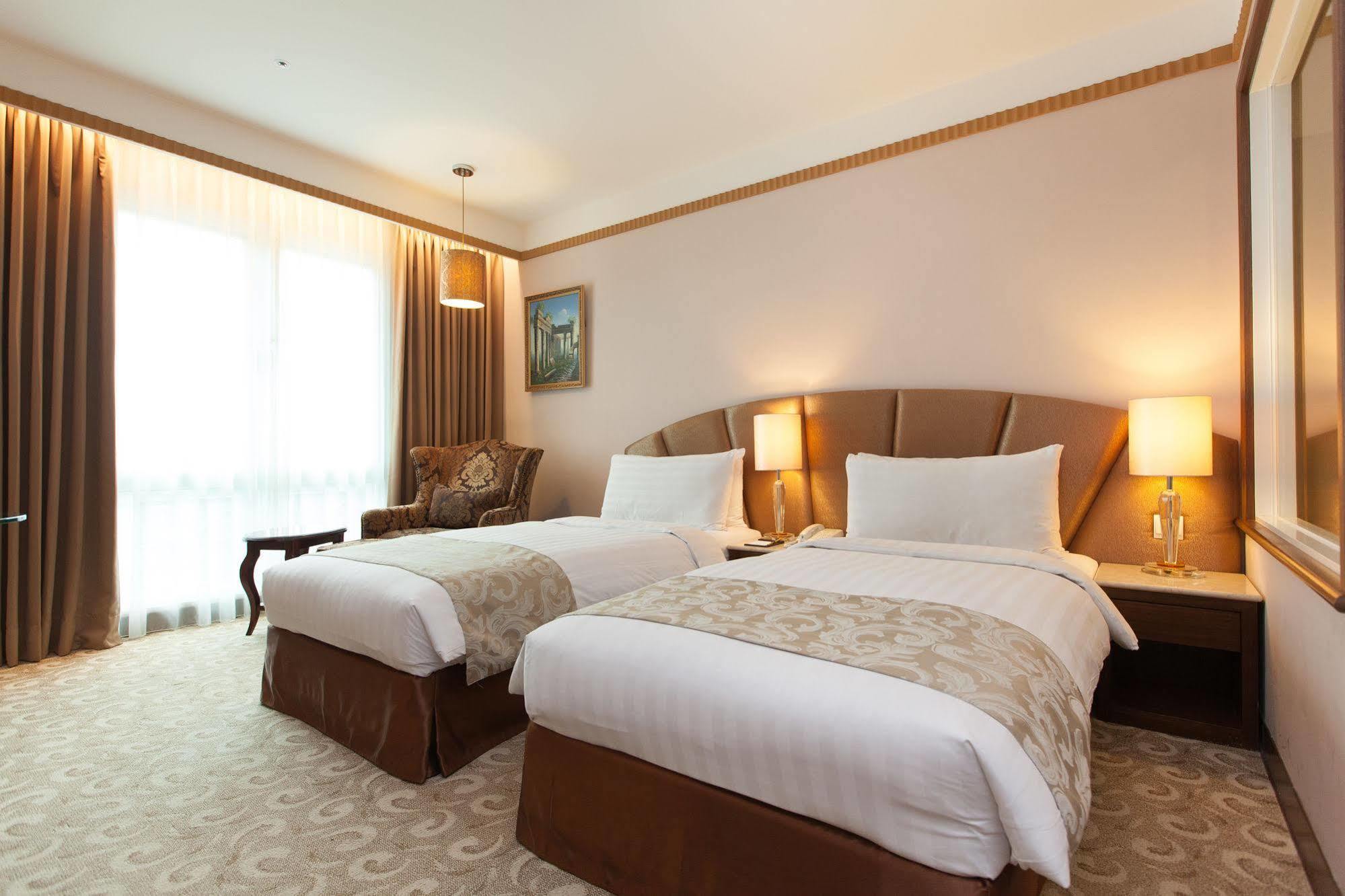CHECK inn Select Taipei Nangang Bagian luar foto